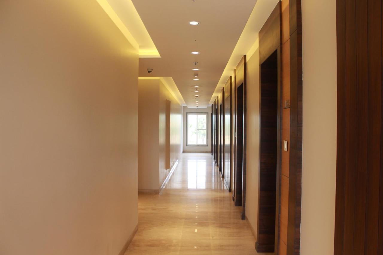 Hotel Rajhans Abhinandan 博帕尔 外观 照片