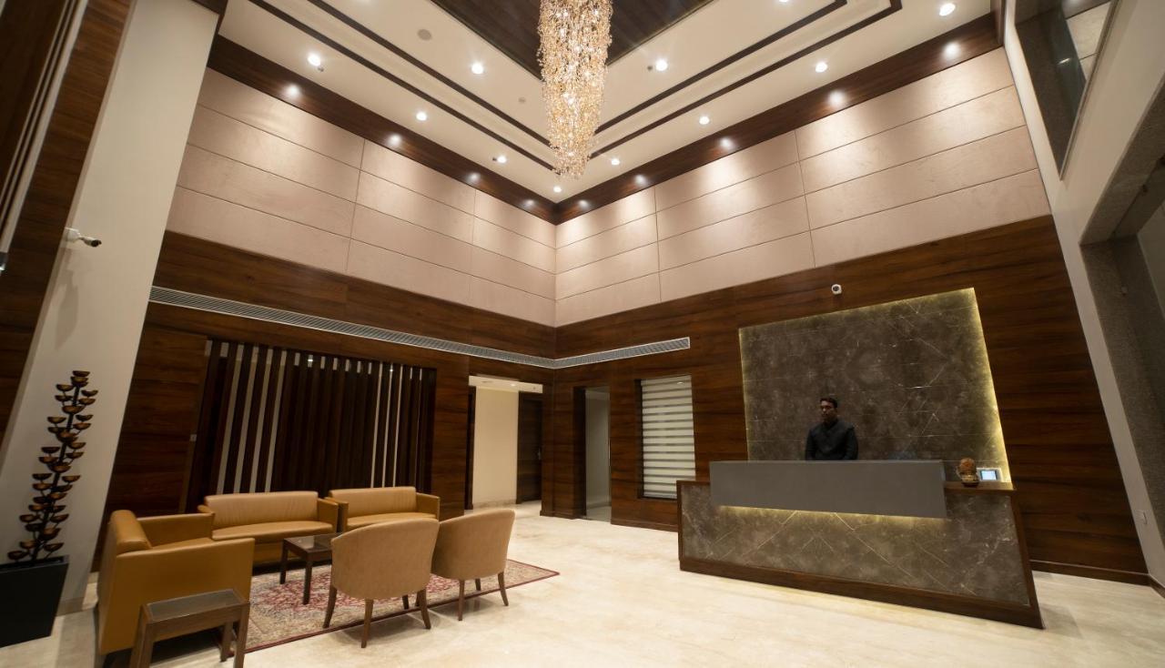 Hotel Rajhans Abhinandan 博帕尔 外观 照片