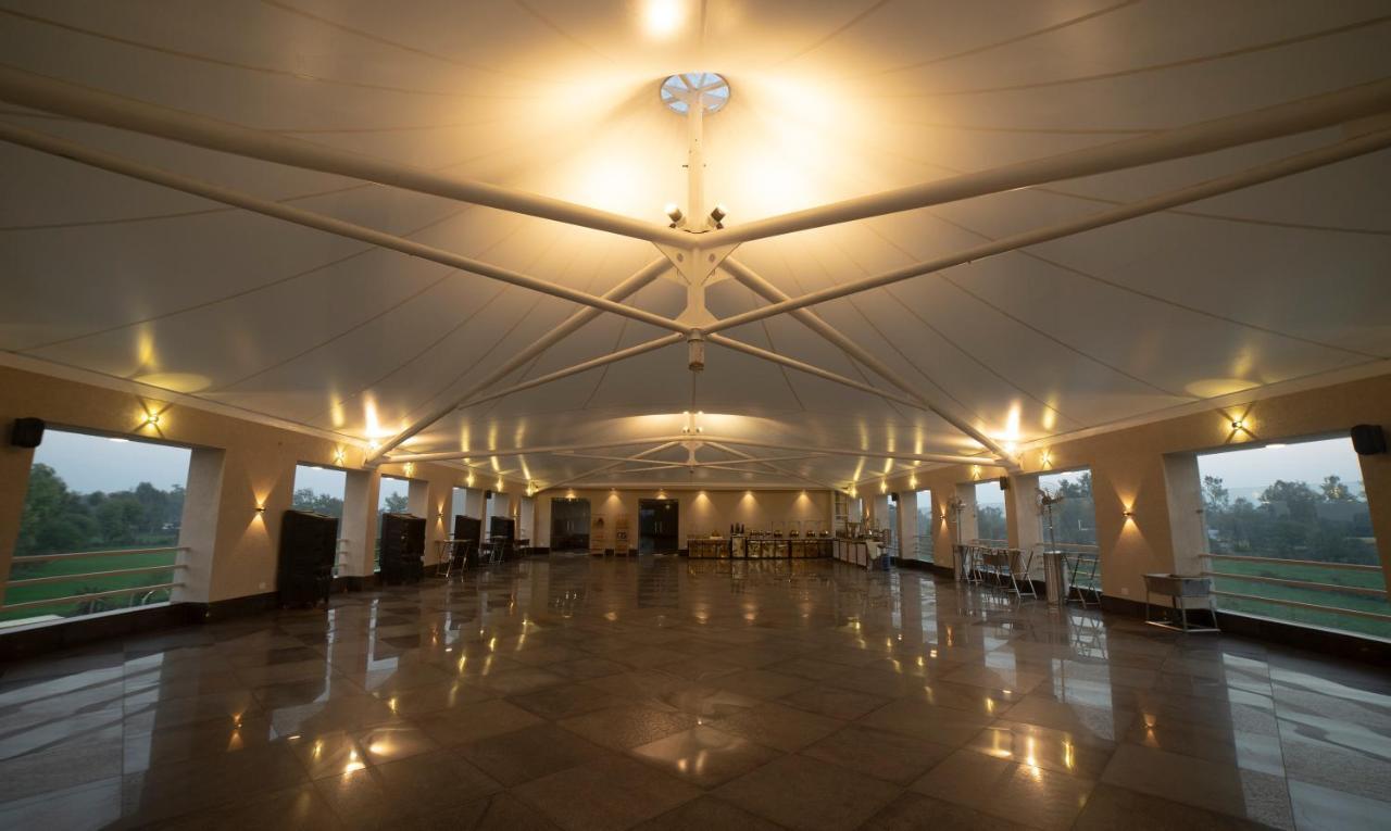 Hotel Rajhans Abhinandan 博帕尔 外观 照片