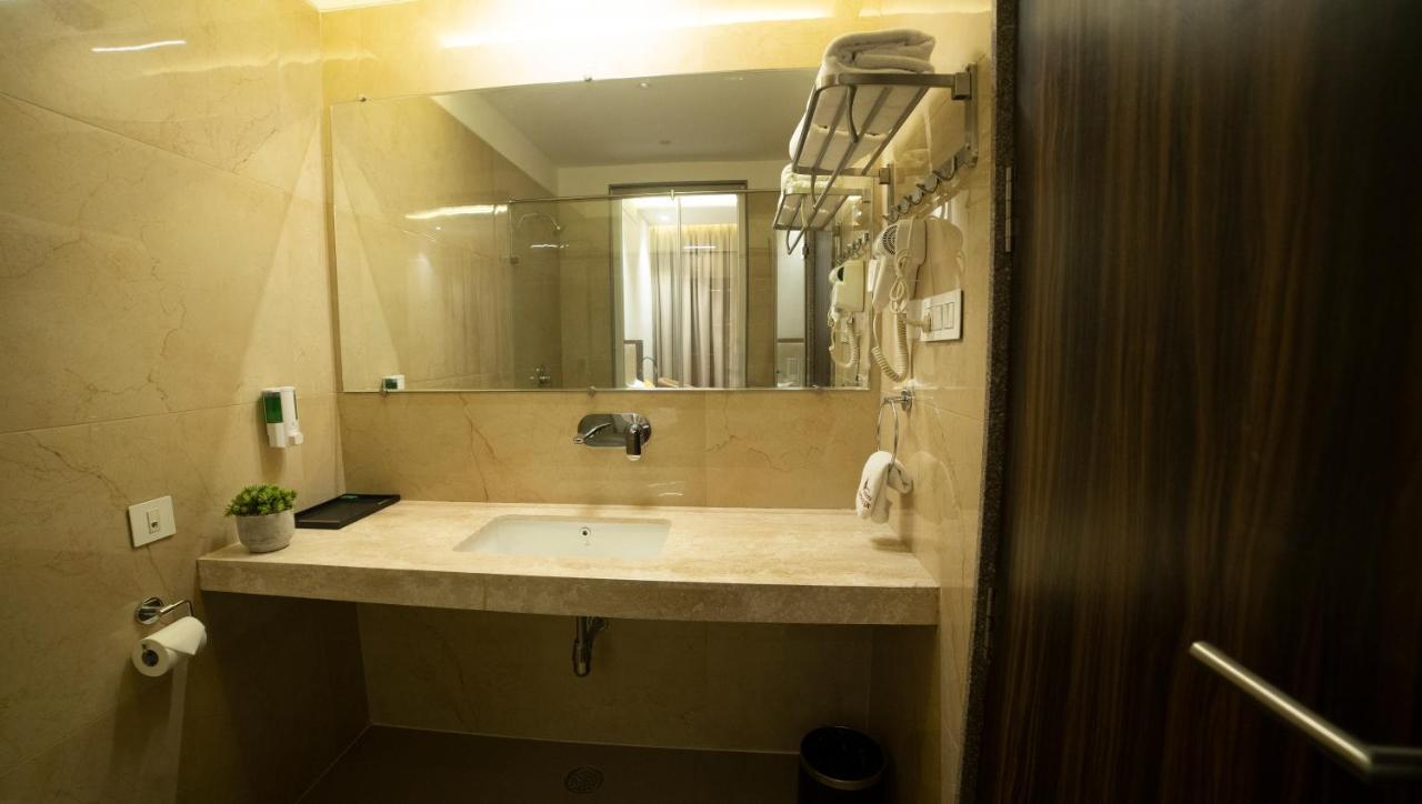 Hotel Rajhans Abhinandan 博帕尔 外观 照片