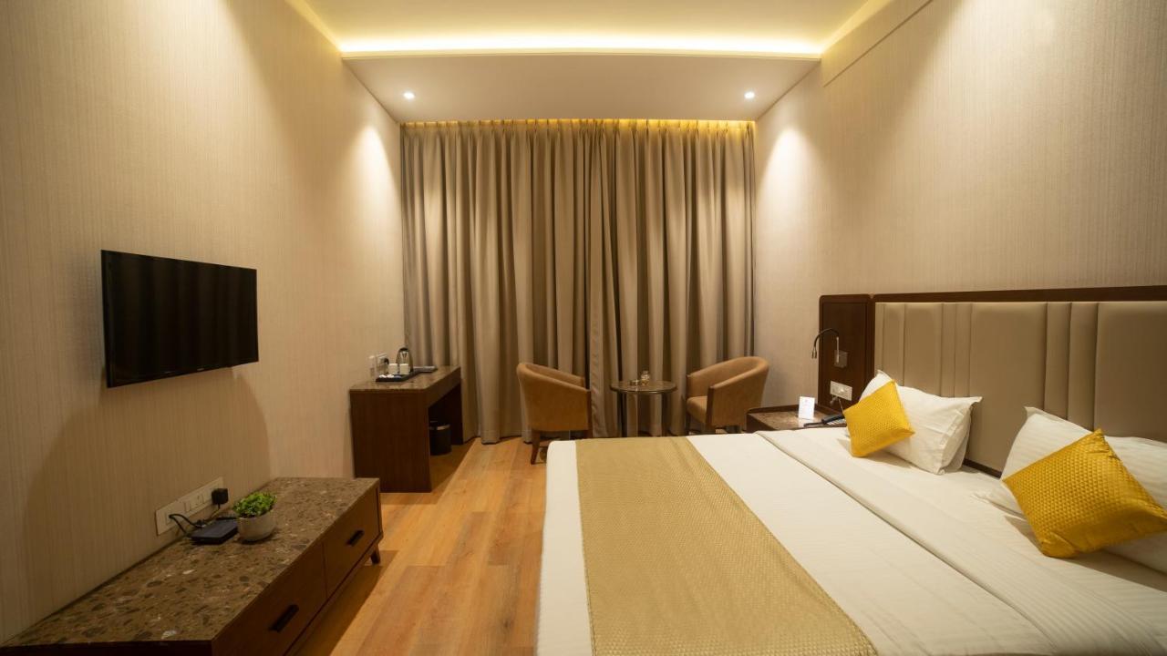 Hotel Rajhans Abhinandan 博帕尔 外观 照片